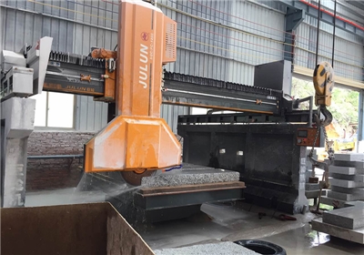 SQC/PC-1200 Среднеблочная режущая машина (скользящая)